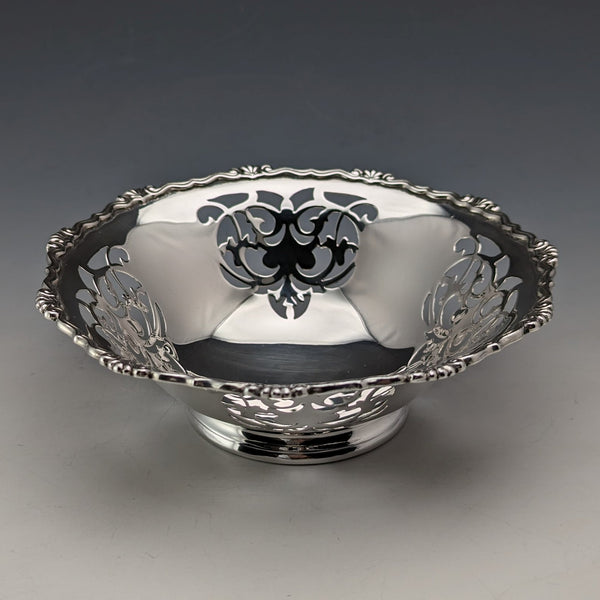 1934 英國復古純銀耳環盤 90 克 Mappin & Webb